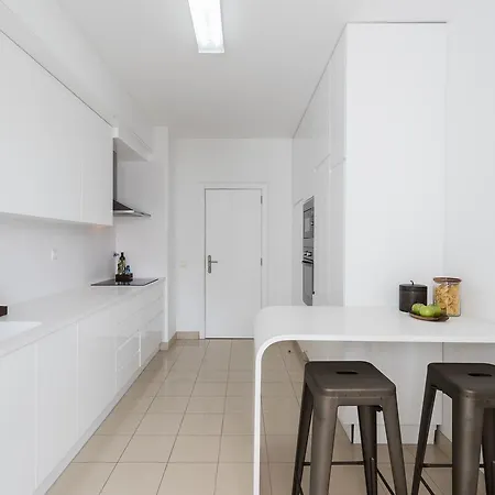 Penthouses By Your Апартаменты Лиссабон
